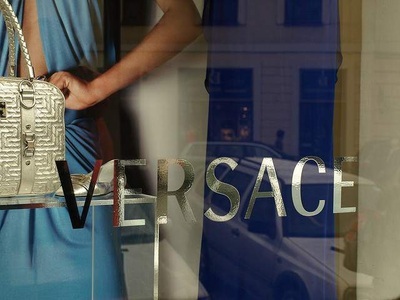 Versace Store